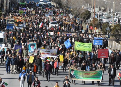 حضور پرشور مردم در راهپیمایی 22 بهمن